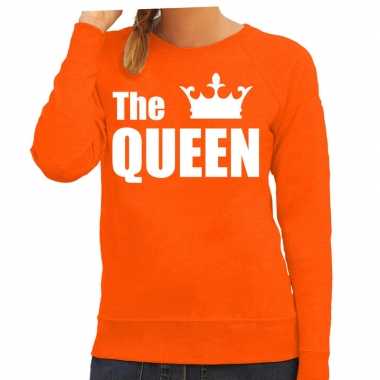 The queen sweater / trui oranje witte letters kroon dames